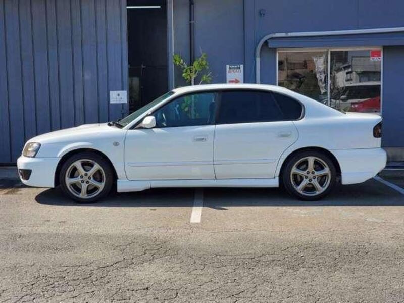LEGACY B4