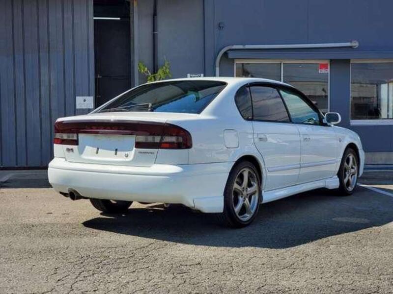 LEGACY B4