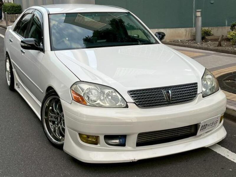 TOYOTA MARK II