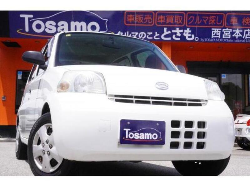DAIHATSU ESSE