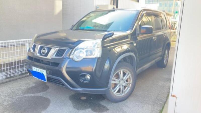 X-TRAIL