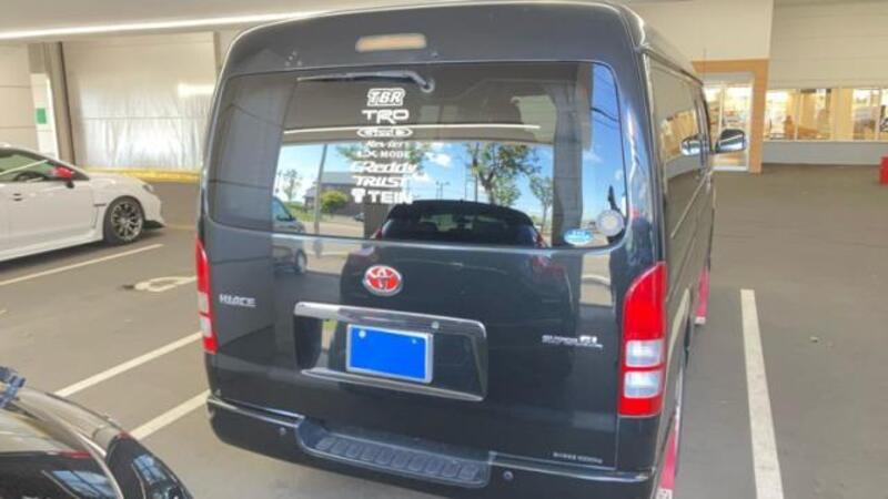 HIACE VAN