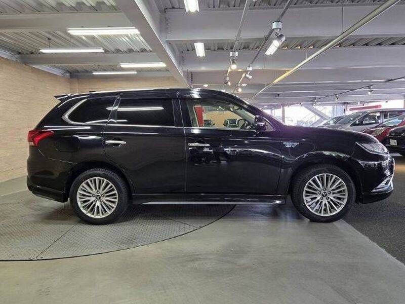 OUTLANDER PHEV