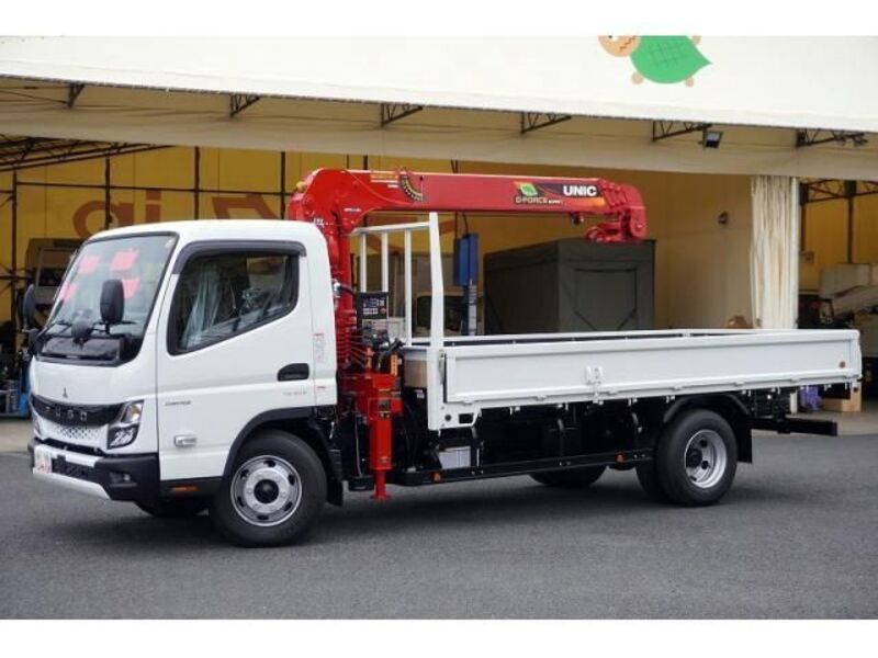 MITSUBISHI CANTER