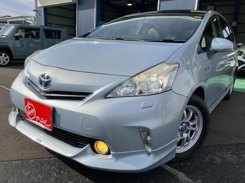PRIUS ALPHA