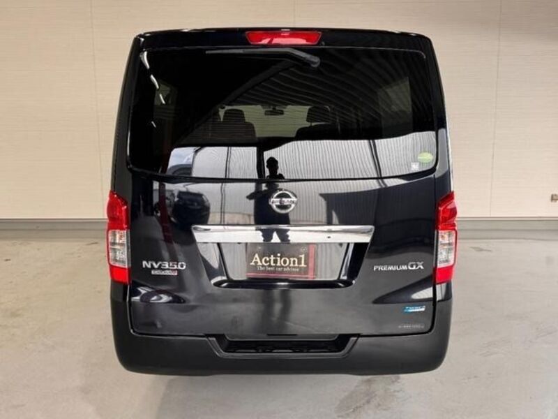 NV350 CARAVAN