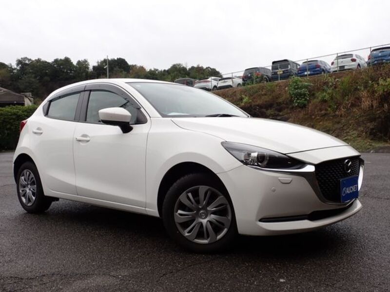 MAZDA2-0