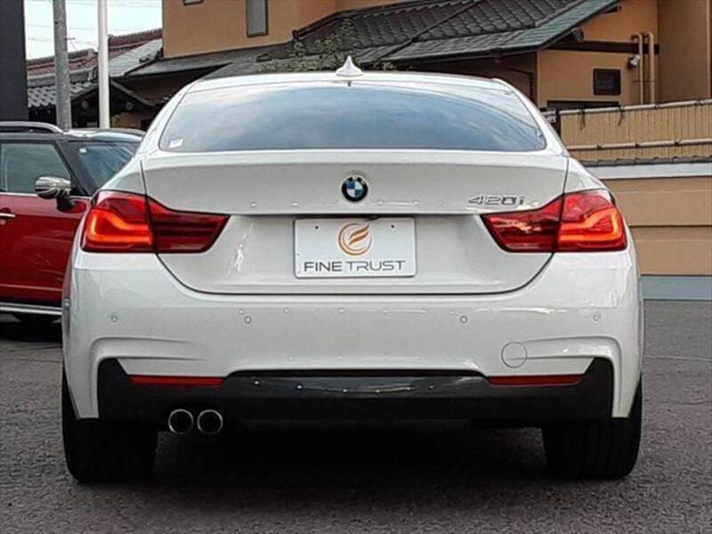 4 SERIES