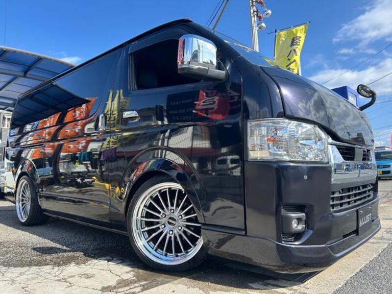HIACE VAN