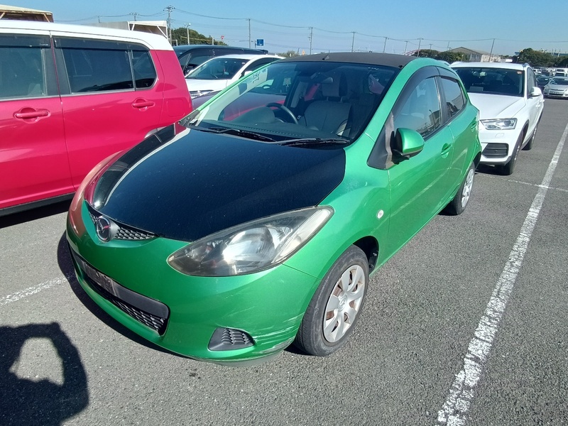 MAZDA DEMIO
