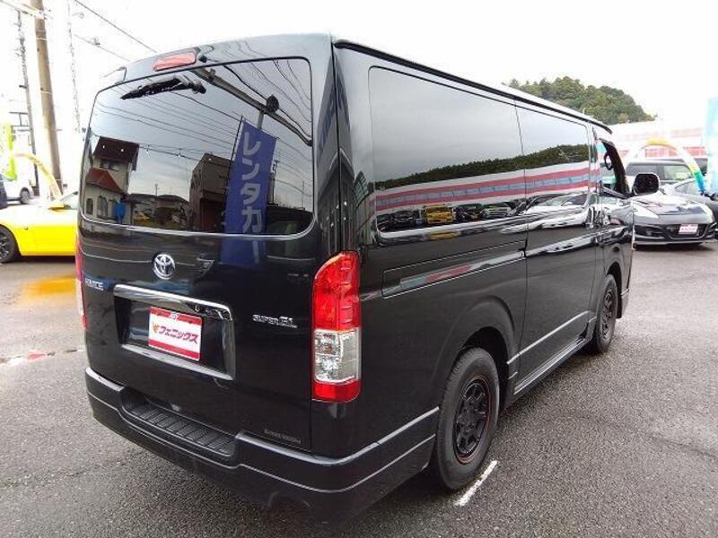 HIACE VAN