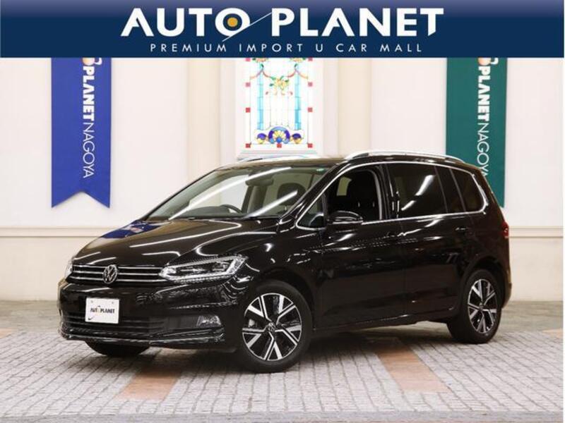 VOLKSWAGEN GOLF TOURAN