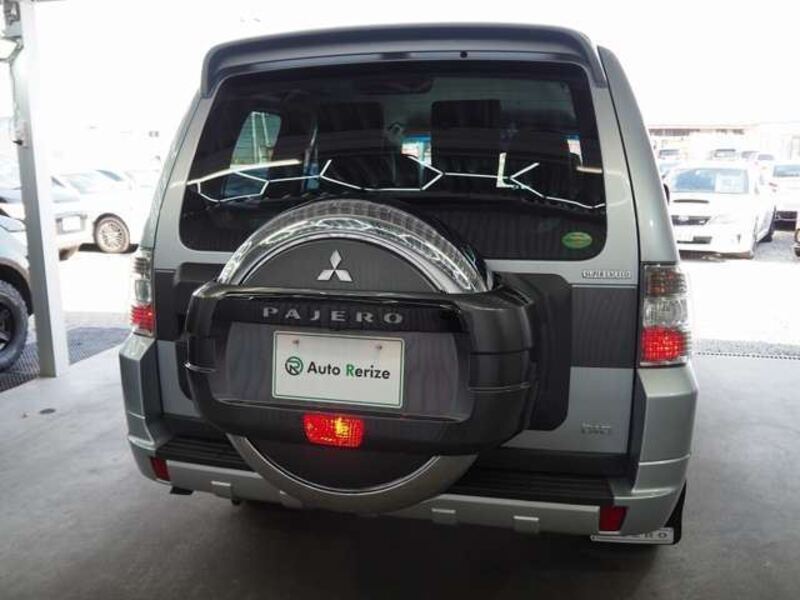 PAJERO