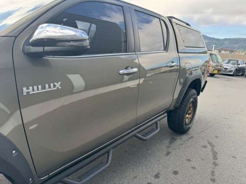 HILUX