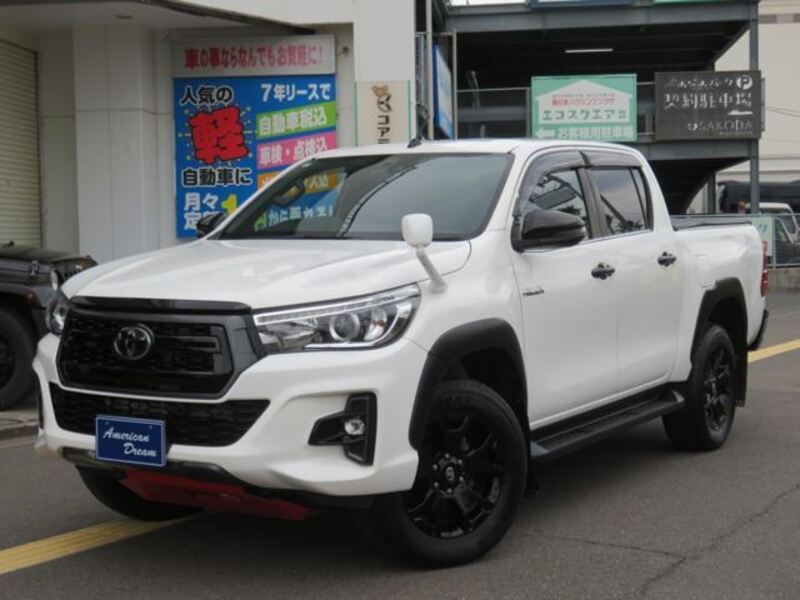 TOYOTA HILUX
