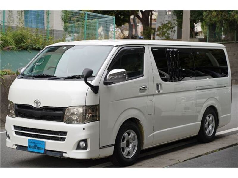 HIACE VAN
