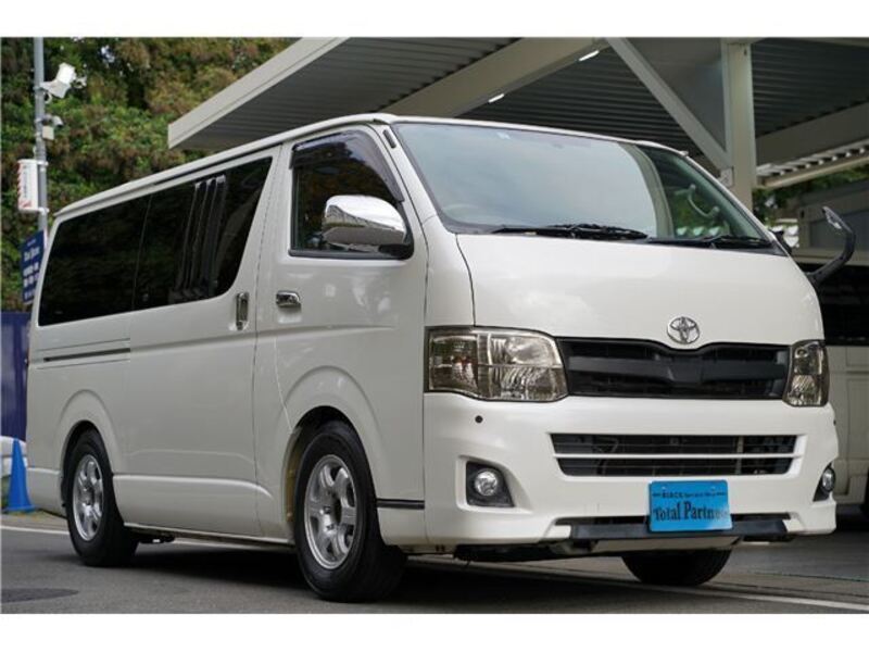HIACE VAN