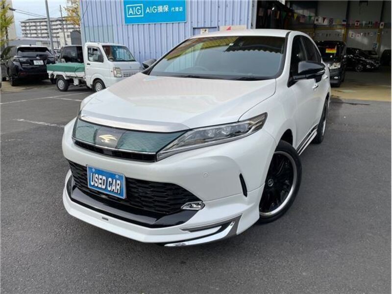 TOYOTA HARRIER