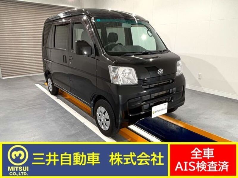 TOYOTA PIXIS VAN