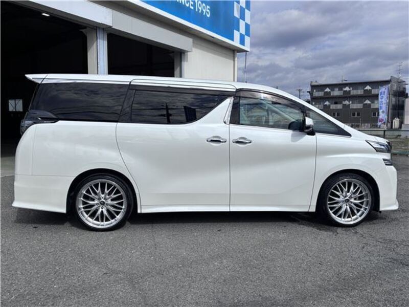 VELLFIRE