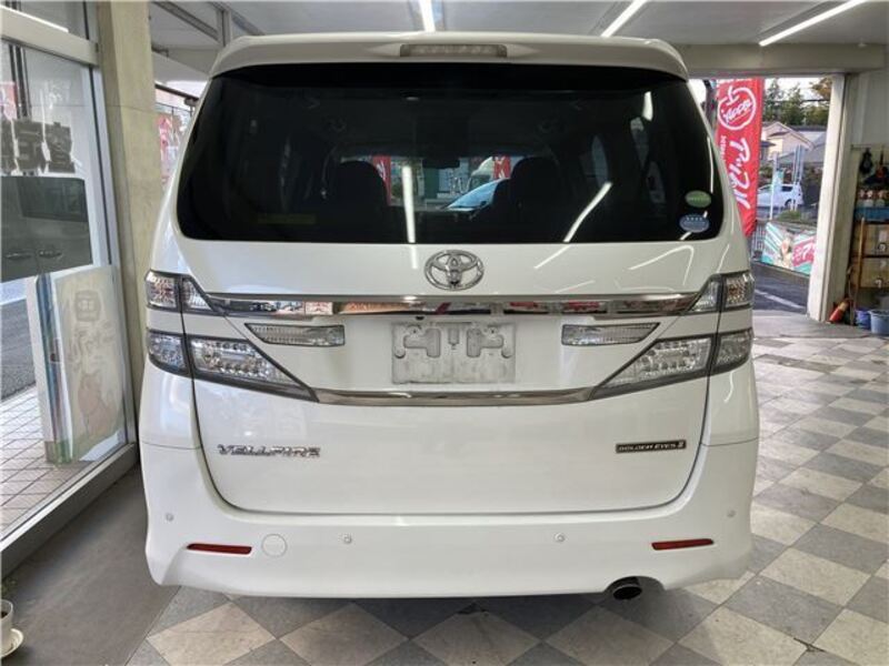 VELLFIRE