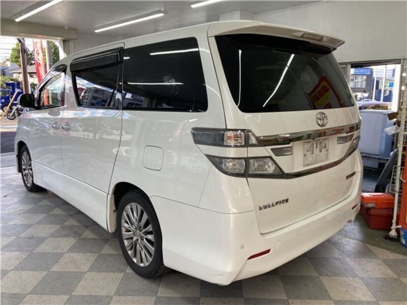 VELLFIRE