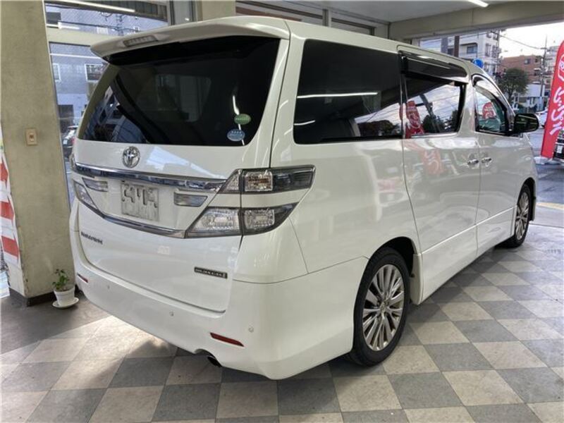 VELLFIRE