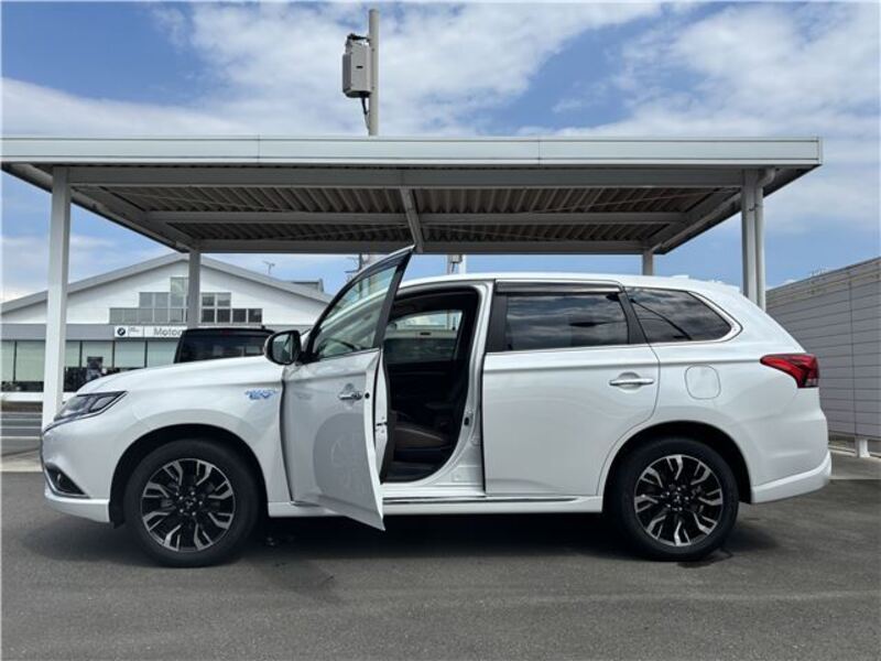 OUTLANDER PHEV