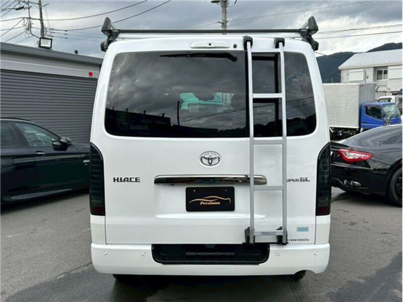 HIACE