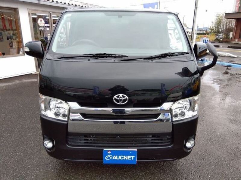 HIACE