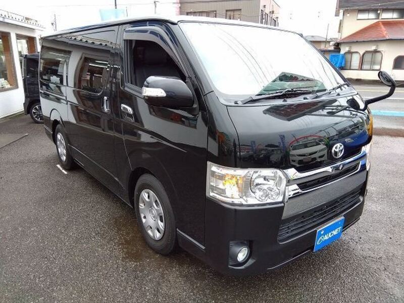 HIACE
