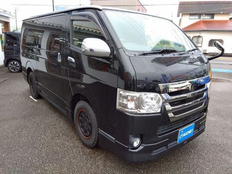 HIACE VAN