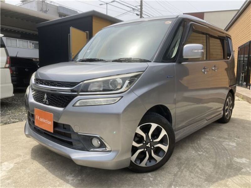 MITSUBISHI DELICA D2