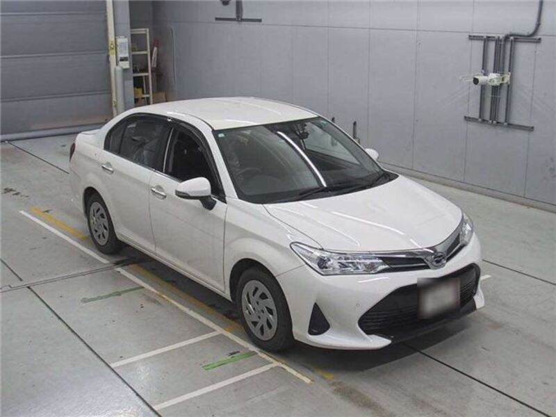 TOYOTA COROLLA AXIO
