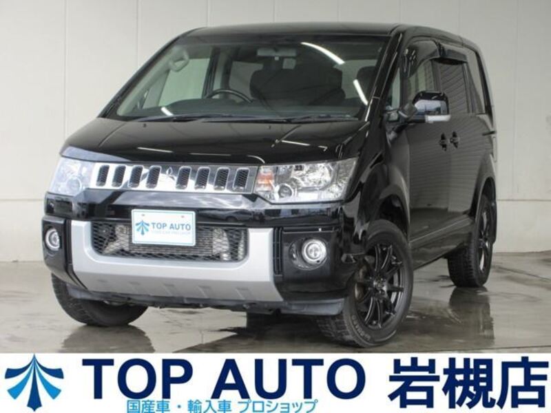 MITSUBISHI DELICA D5