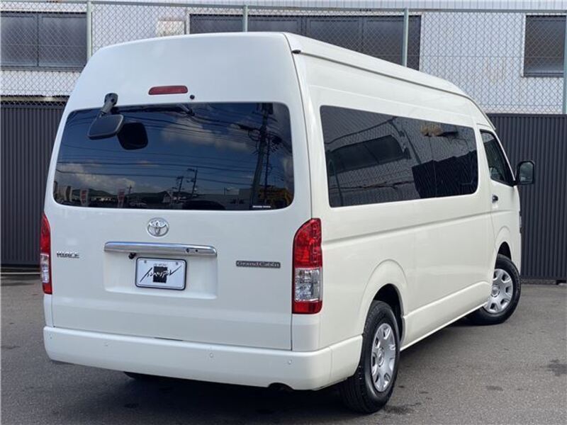 HIACE