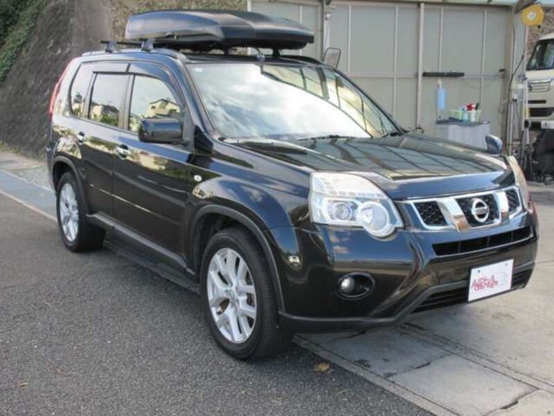 X-TRAIL