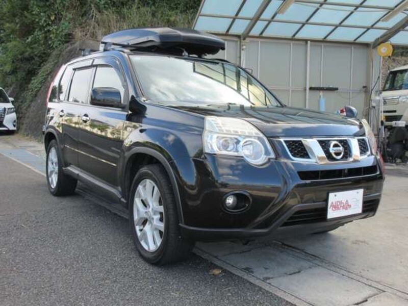 X-TRAIL