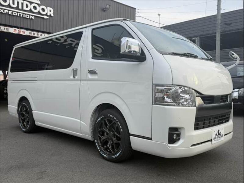 HIACE VAN