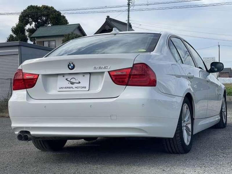 3 SERIES