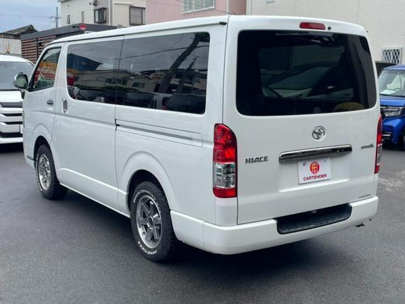 HIACE VAN