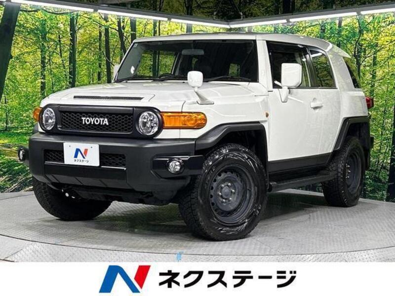 TOYOTA FJ CRUISER