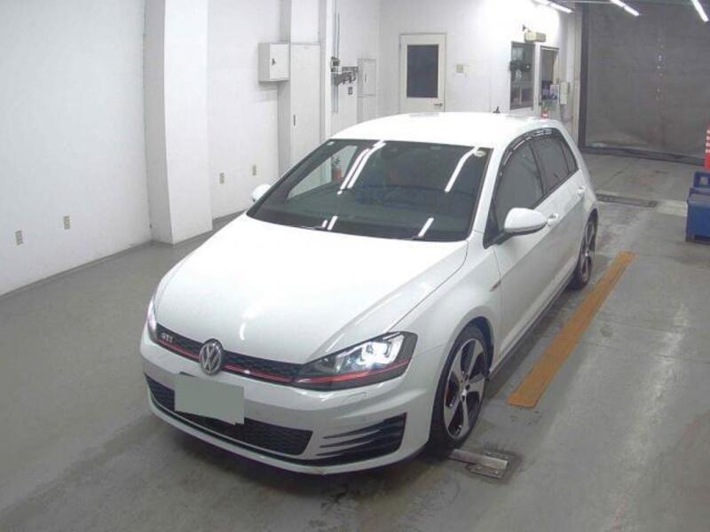 GOLF GTI-0