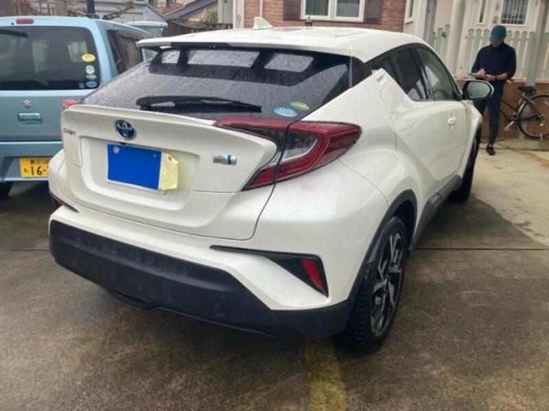 C-HR