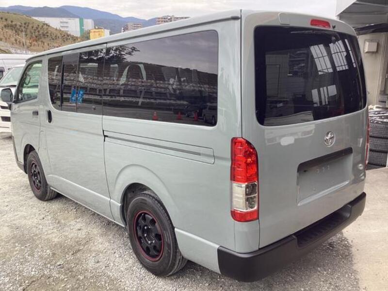 HIACE VAN