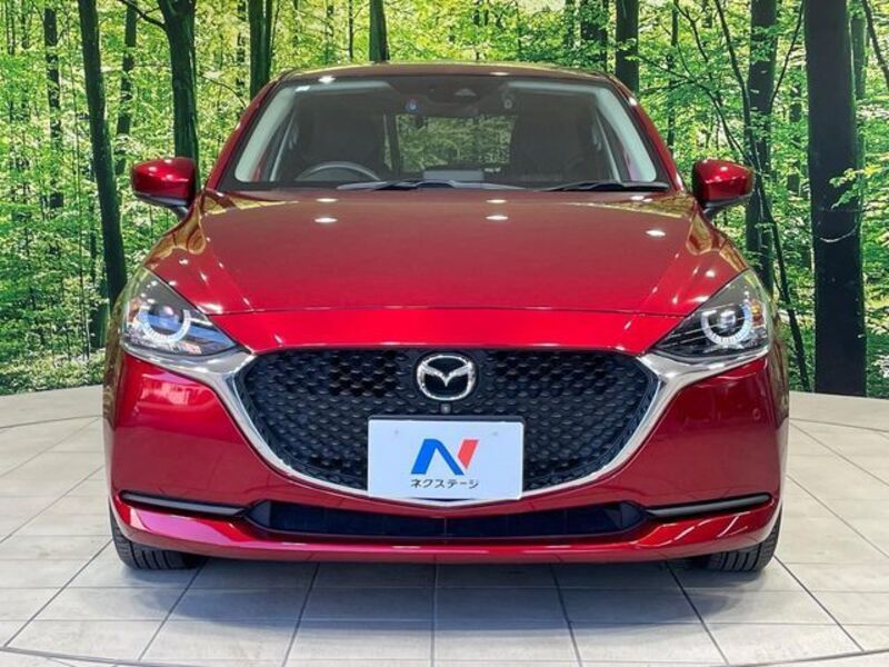 MAZDA2