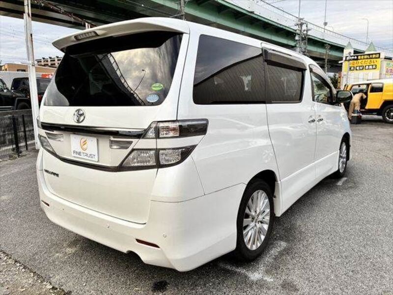 VELLFIRE