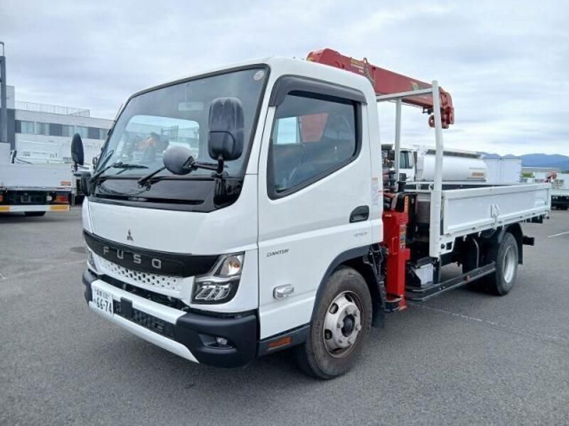 MITSUBISHI CANTER