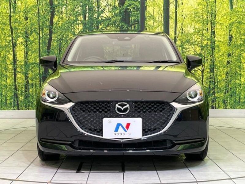 MAZDA2