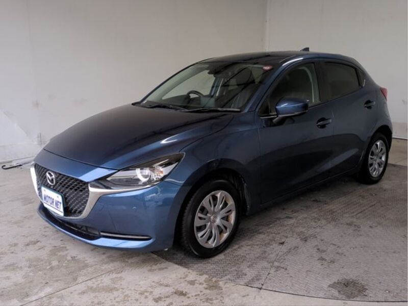 MAZDA2-0